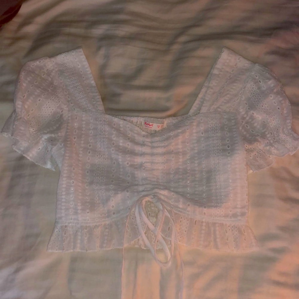 white cropped blouse